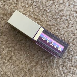 Stila Glitter & Glow Liquid Shadow in Sea Siren